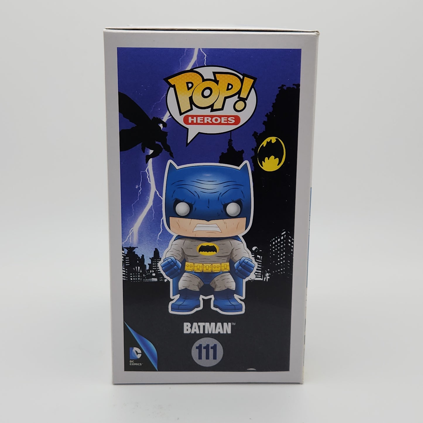 Funko Pop! Heroes- The Dark Knight Returns: Batman (Blue)