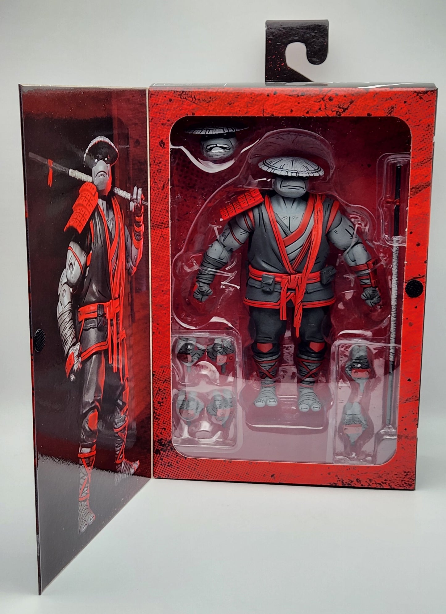 Teenage Mutant Ninja Turtles- The Last Ronin: The Lost Years- Nightwatcher Donatello (NECA)