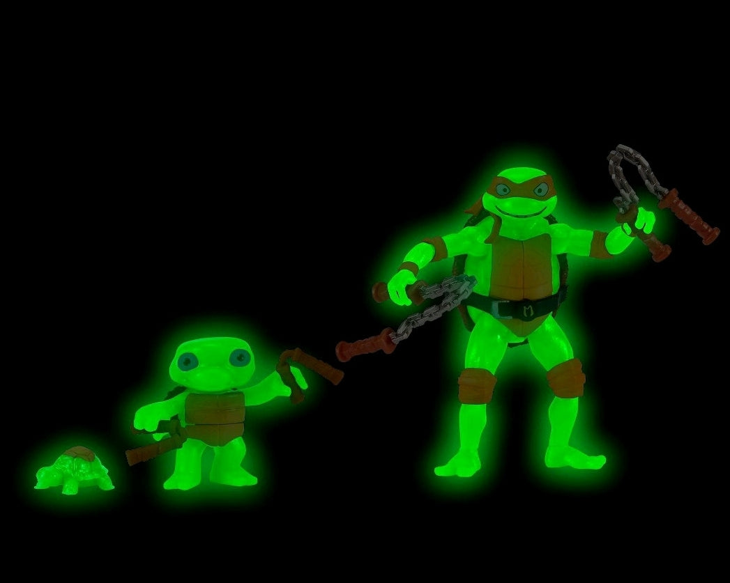 Teenage Mutant Ninja Turtles- Mutant Mayhem: Making of a Ninja- Michelangelo (GITD)